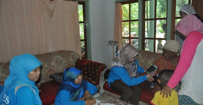 Stikes Gelar Pemeriksaan Gratis di Posyandu Jambu