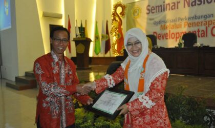 Stikes Banyuwangi Gelar Seminar Nasional Developmental Care