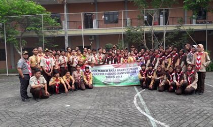 UKM Dewan Racana Stikes Banyuwangi Gelar Long March 40 KM