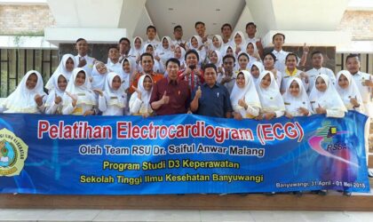 D3 Keperawatan – Mahasiswa Tingkat Akhir Dibekali Cara Praktis Membaca EKG