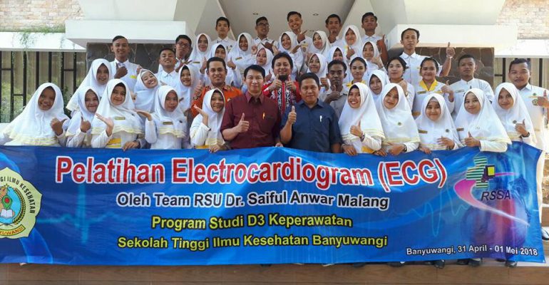D3 Keperawatan – Mahasiswa Tingkat Akhir Dibekali Cara Praktis Membaca EKG