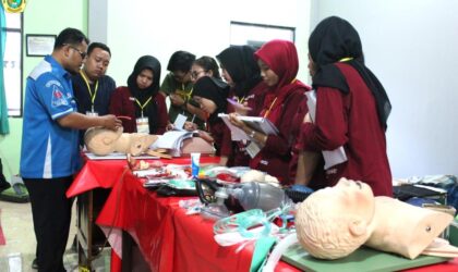 Mahasiswa Ners Dibekali Pelatihan BTCLS