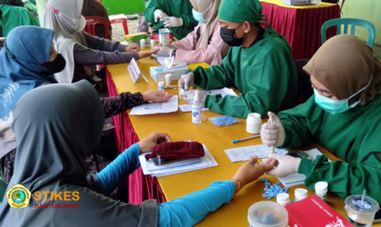 BEM dan Klinik Stikes Banyuwangi Bersinergi Gelar Pemeriksaan Kesehatan Gratis