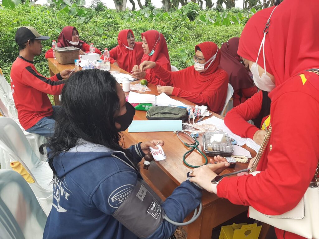 Pemeriksaan kesehatan gratis di De Djawatan