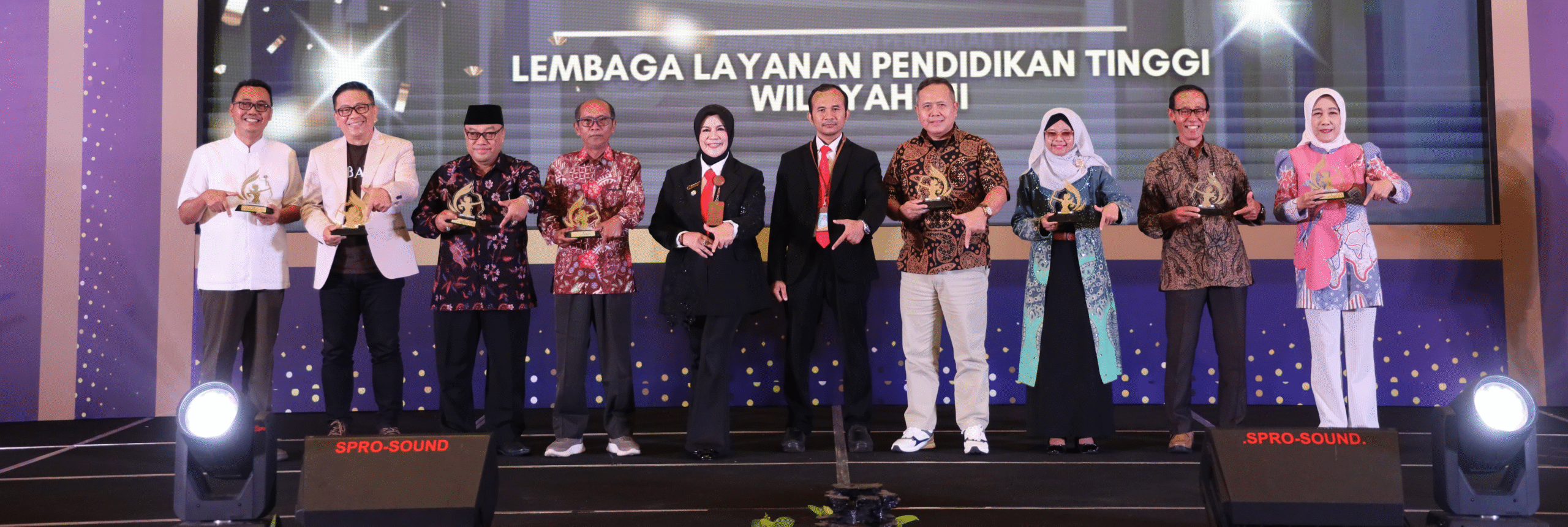 KAMPUS TERBAIK 1 BIDANG KEMAHASISWAAN LLDIKTI WILAYAH VII